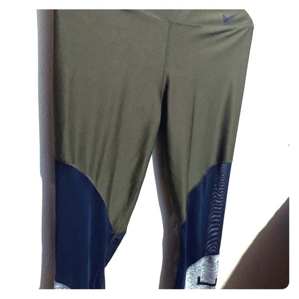 Nike Yoga Pants